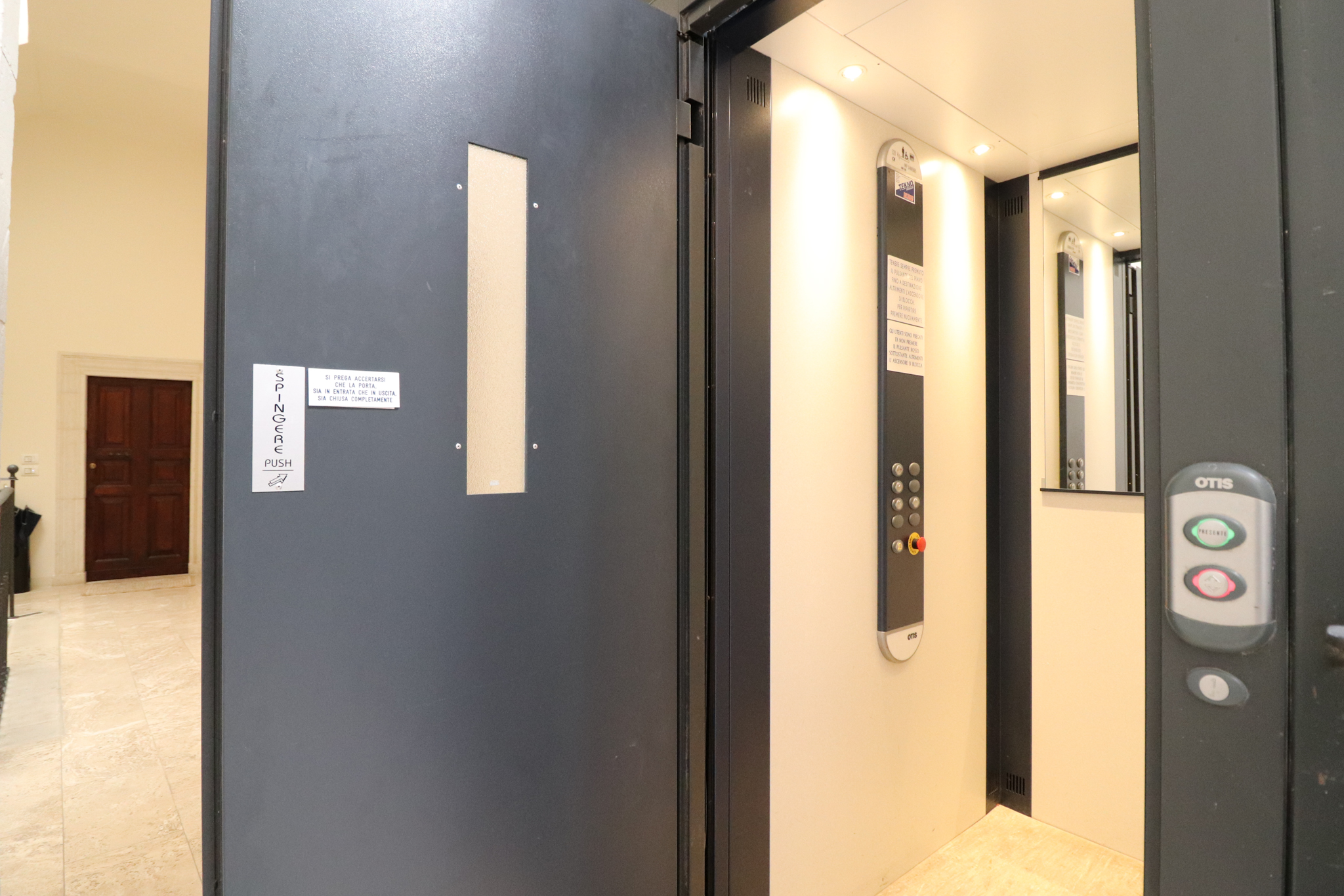 Dragonetti Luxury House-19