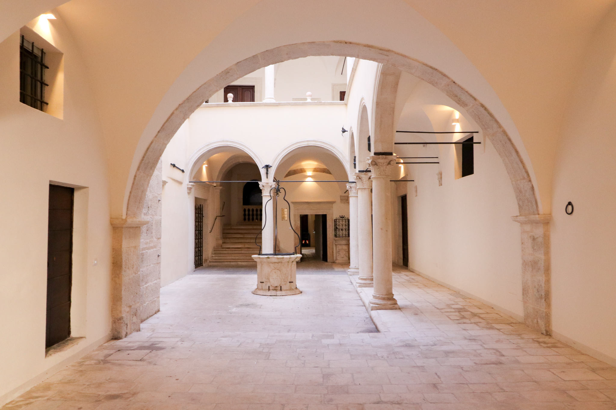 Dragonetti Luxury House-34