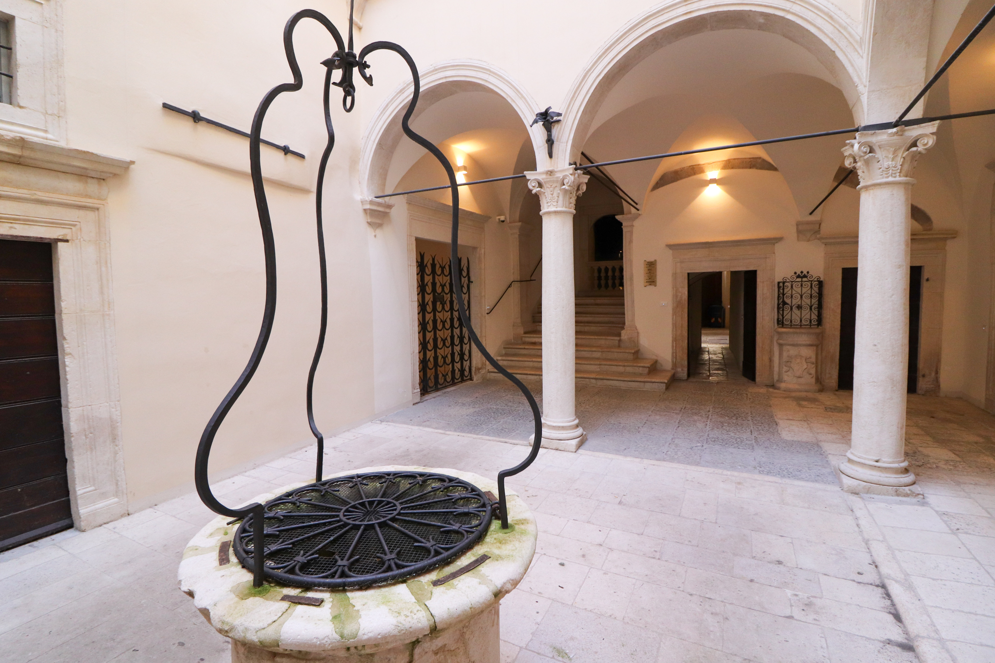 Dragonetti Luxury House-42