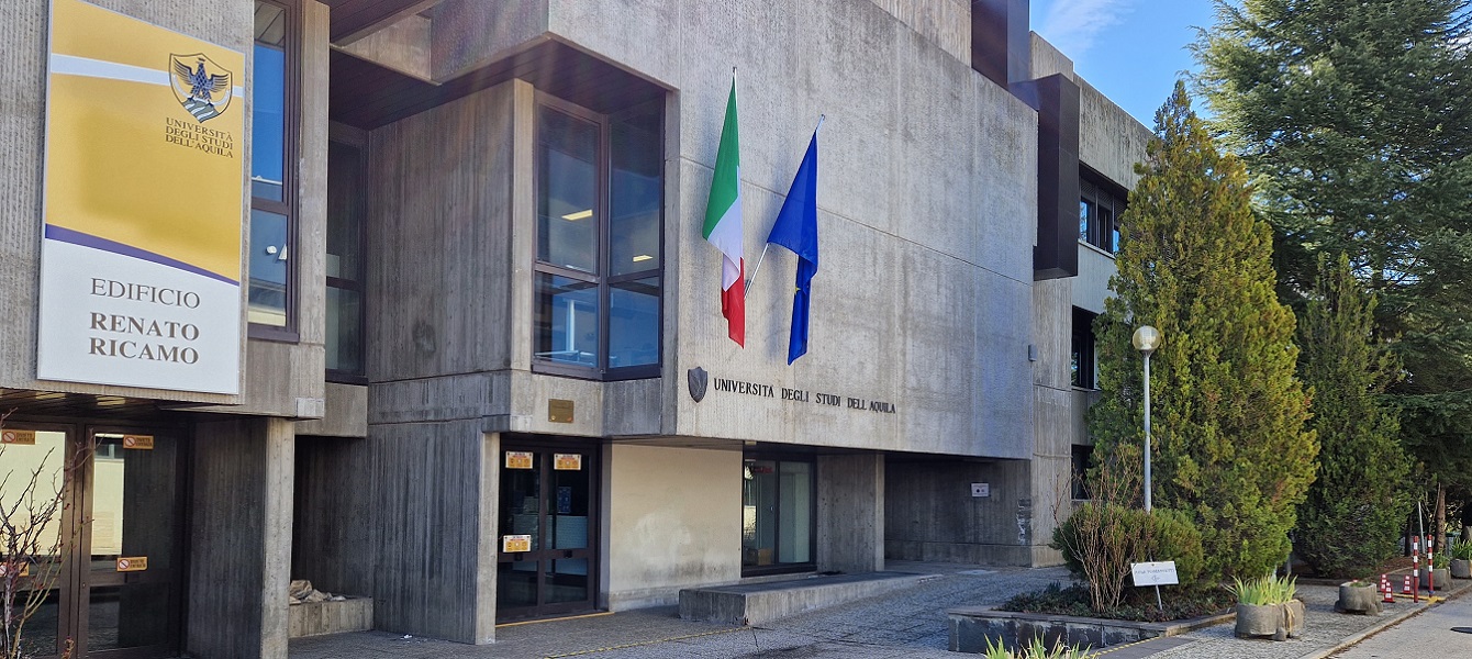 Università degli Studi dell’Aquila ingresso